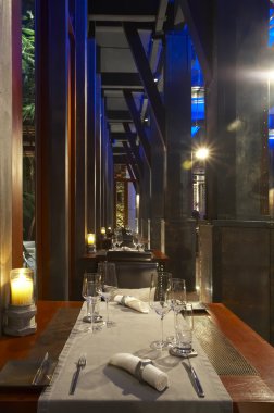 panoramik manzaralı restoranı gibi güzel sanayi parçası