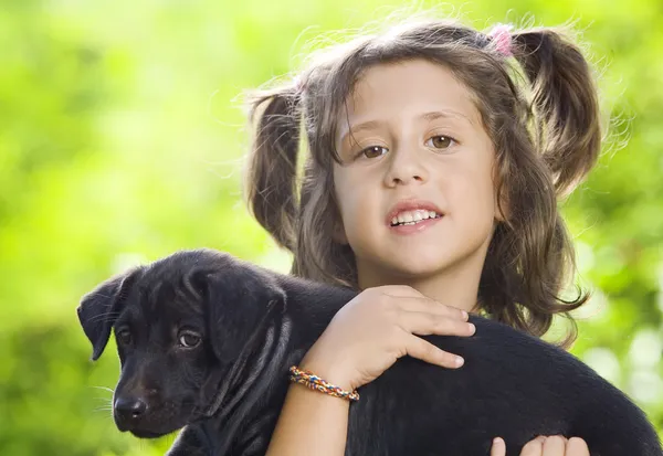 Menina com cão — Fotografia de Stock