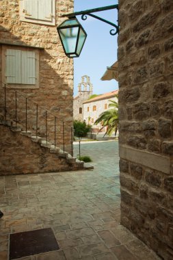 güzel Avrupa tarihi kent görünümü gibi parçalara ayırması