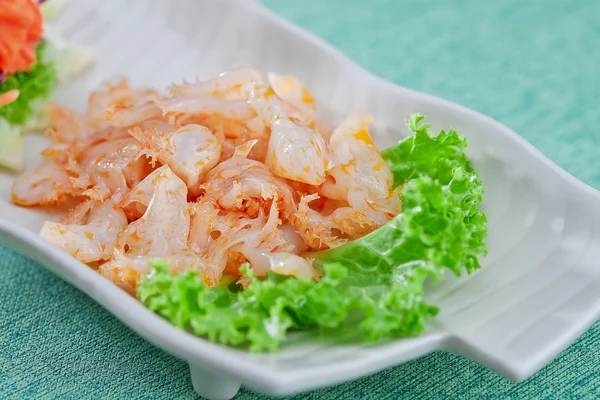 Nahaufnahme einer schönen frischen Mahlzeit auf grünem Rücken — Stockfoto