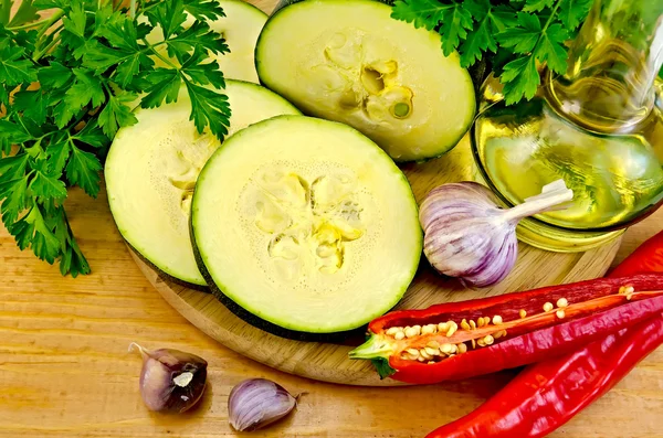Courgette met groenten en kruiden — Stockfoto