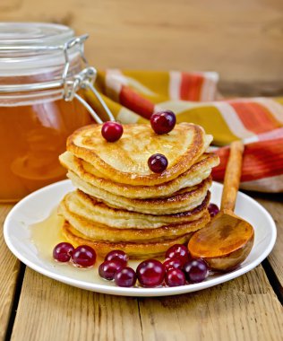 Kek ile kızılcık ve bir kavanoz bal yönetim kurulu