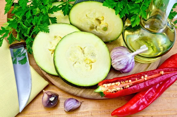 Abobrinha com legumes e pimenta — Fotografia de Stock