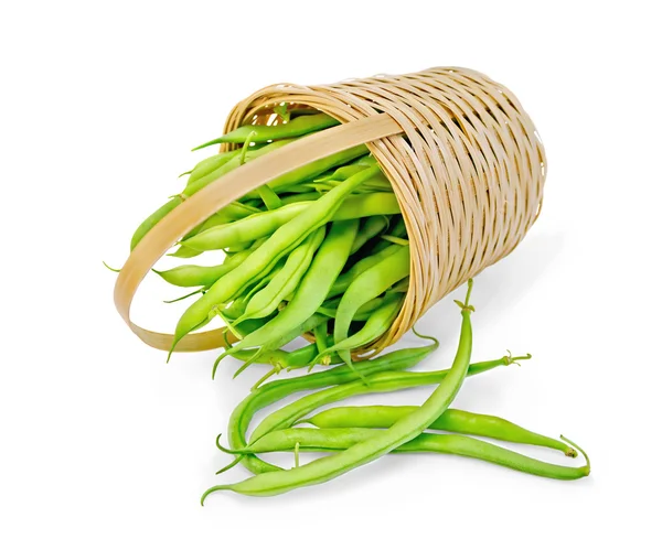 Haricots verts dans un panier — Photo