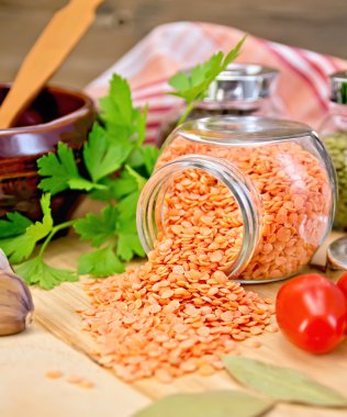 maydanoz gemide kavanoza kırmızı mercimek