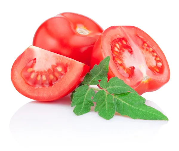 Juicy red tomato, half and slice with leaves Isolated on white b — Stock Photo, Image
