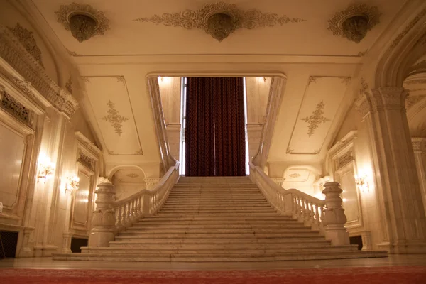 Bükreş Parlamentosu iç