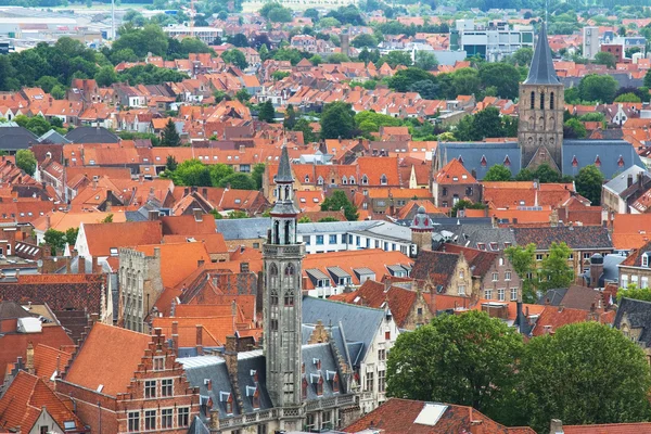 Staré tradiční domy v brugge, Belgie — Stock fotografie