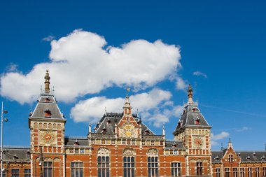 amsterdam Merkez Tren Garı'nın