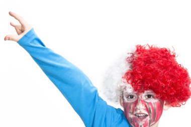 Yüzü boyalı çocuk.