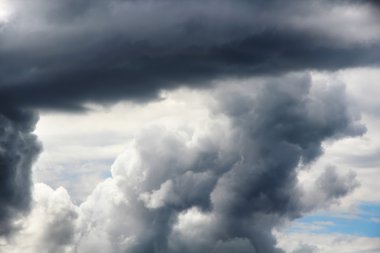 Doğal arka plan, bulutlu fırtınalı gökyüzü.