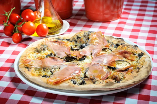 Pizza with ham and other additives — Stock Photo, Image