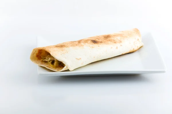 Tortilla en plato blanco —  Fotos de Stock