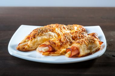 kuşkonmaz ile jambon