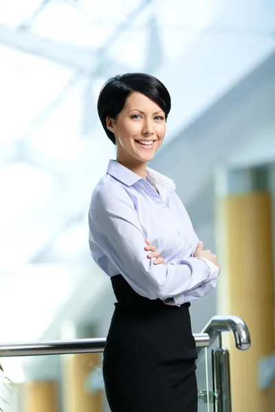 Portret van een smiley zakenvrouw — Stockfoto