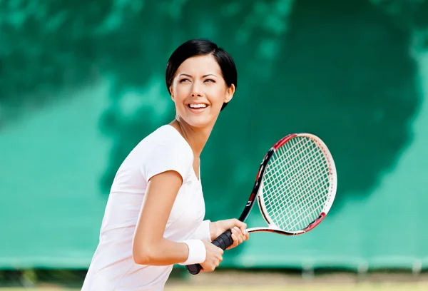 Porträt eines erfolgreichen Tennisspielers — Stockfoto