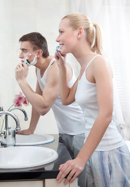 Couple is in the bathroom — Stock Photo, Image