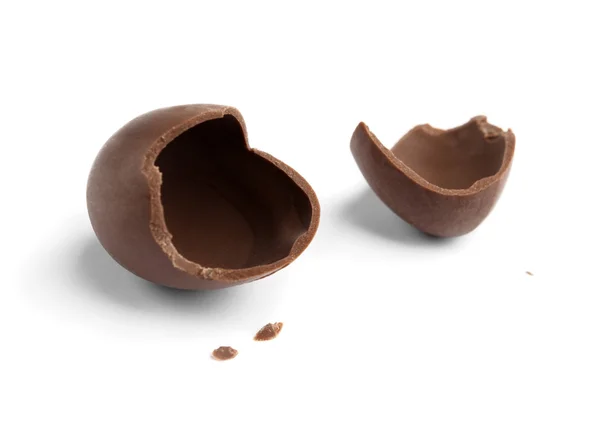 壊れたチョコレートの卵 — ストック写真