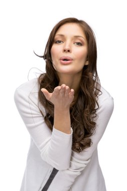 Bayan üfleme öpücük