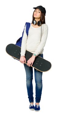 full-length Portret van jongere met skateboard
