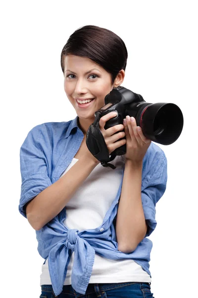 Creative woman-photographer takes snaps — Stock Photo, Image