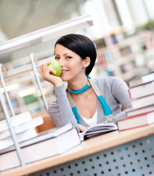 Young female studies — Stock Photo, Image