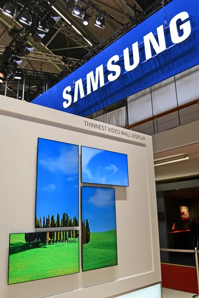Samsung standında entegre sistemleri Avrupa (İMKB) Sergisi, Amsterdam, Hollanda. — Stok fotoğraf