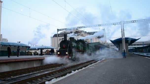 Locomotiva a vapore retrò a Kiev, UCRAINA . — Video Stock