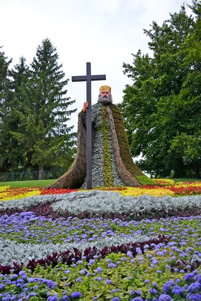 Kyivan Rus celebración del cristianismo, exposición de flores en Kiev, Ucrania . —  Fotos de Stock