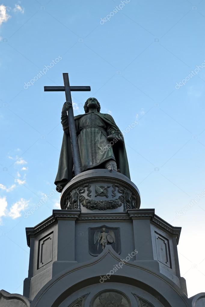 Vladimir monument in Kiev, Ukraine. Stock Photo by ©fmua09 28793467