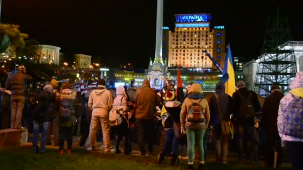 Ματ κατά τη διάρκεια συνάντησης Μαϊντάν ευρώ στο Κίεβο, Ουκρανία. — Αρχείο Βίντεο