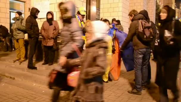 Euro maidan setkání v Kyjevě, Ukrajina. — Stock video