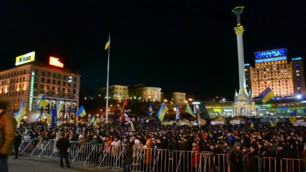 Encontro Euro-Maidan em Kiev, Ucrânia . — Vídeo de Stock