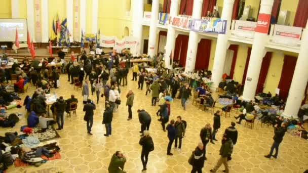 Kyiv city state administration (kyiv stadtrat), euro maidan meeting, kiev. — Stockvideo