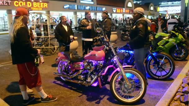 Las Vegas, Meeting of the outlaw bike clubs (aka OBC). — Stock Video