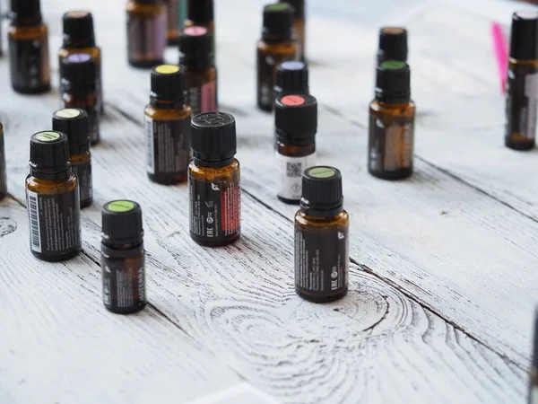 Belarus, Minsk, 2021. Terapi derecesi. Sağlık dersinde gerekli yağlar.