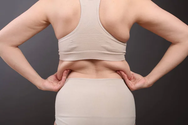 Overgewicht Buik Handen Van Een Jonge Vrouw Bevalling — Stockfoto