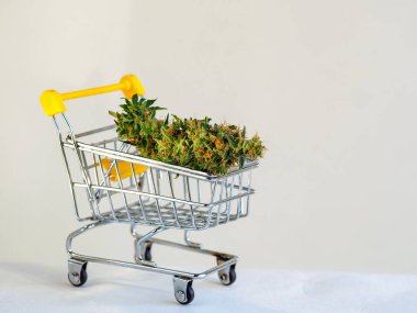 Süpermarket tramvayı marihuana tıbbi kenevir yağı cbd