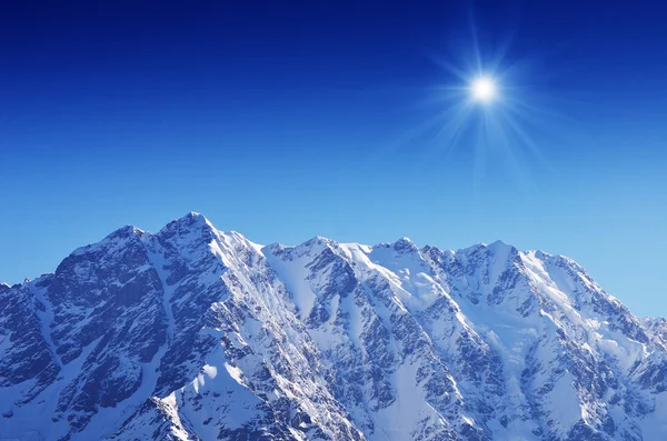 Góry shkhara — Zdjęcie stockowe