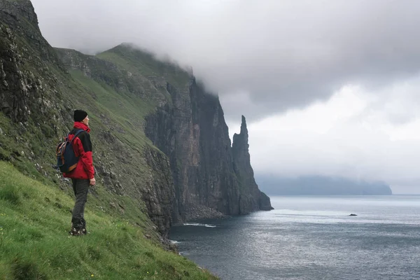 Trollkonufingur Bruxas Caminhada Dedos Ilha Vagar Ilhas Faroé — Fotografia de Stock
