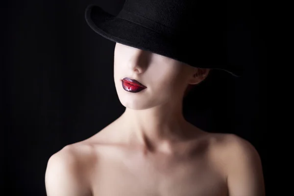 Donne di moda in cappello — Foto Stock