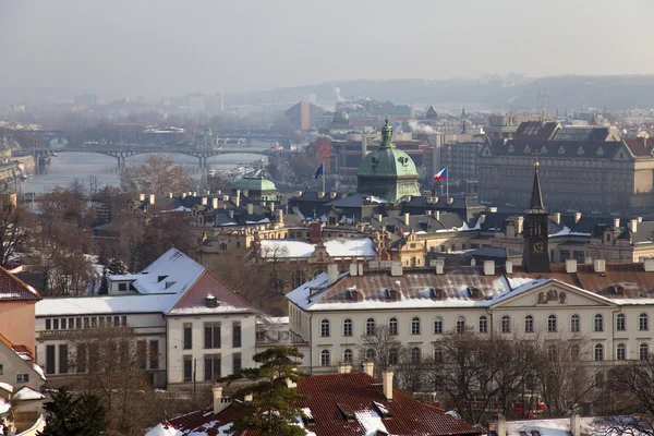 Una vista de la hermosa Praga — Foto de Stock