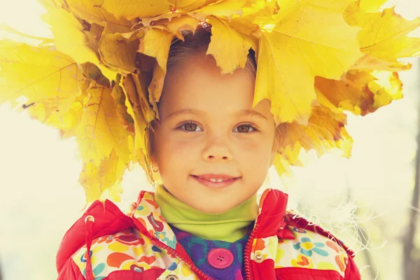 Child in autumn park. Outdoor. — Stock Photo, Image