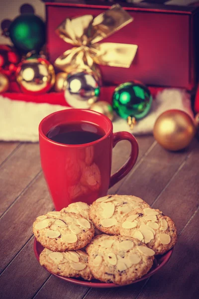 Cookies och kopp kaffe — Stockfoto