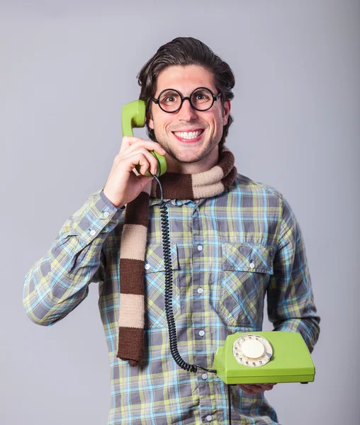 Portrait d'homme drôle dans des lunettes — Photo