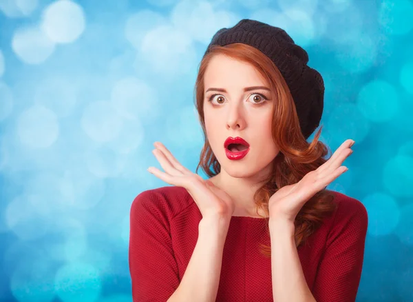 Redhead women in beret — Stock Photo, Image