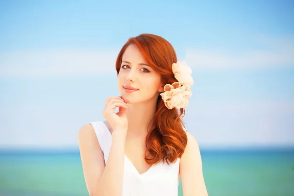 Young bride on the beach — Stock Photo, Image