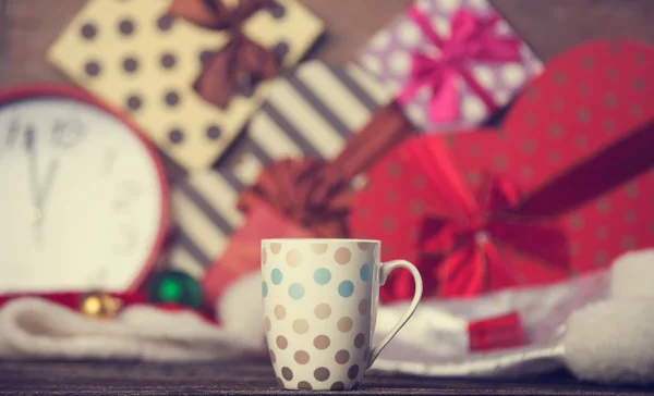 Tasse de café sur fond de Noël . — Photo