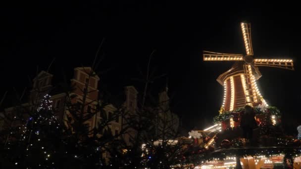 Decorazione Del Mulino Della Fiera Natale Nel Mercato Della Città — Video Stock