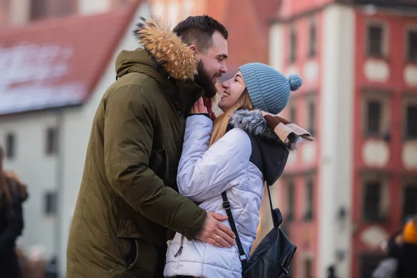 Hermosa Pareja Novio Novia Besan Feria Navidad Wroclaw Polonia —  Fotos de Stock